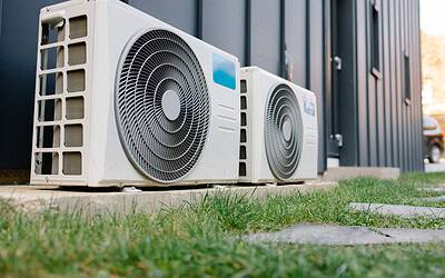 The Most Affordable Way to Heat Your Pool in South Africa (2026 Guide)